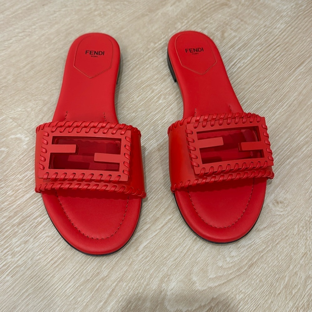 Fendi slides